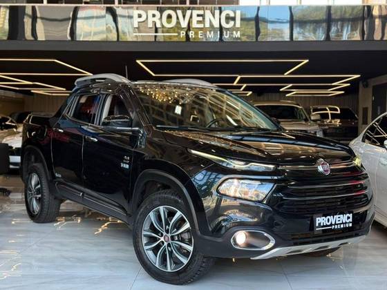 FIAT TORO 2.0 16V TURBO DIESEL VOLCANO 4WD AT9 FIAT TORO 2.0 16V TURBO DIESEL VOLCANO 4WD AT9